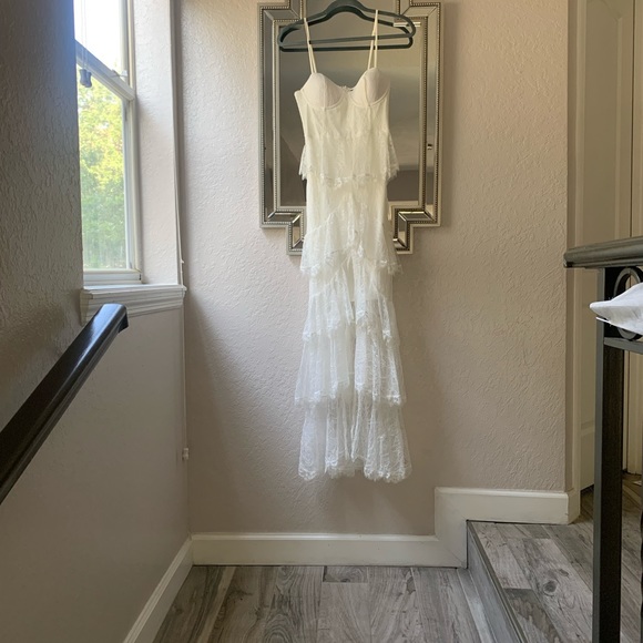 Small Revolve Zelda Fitz Gown in Ivory - Picture 5 of 5